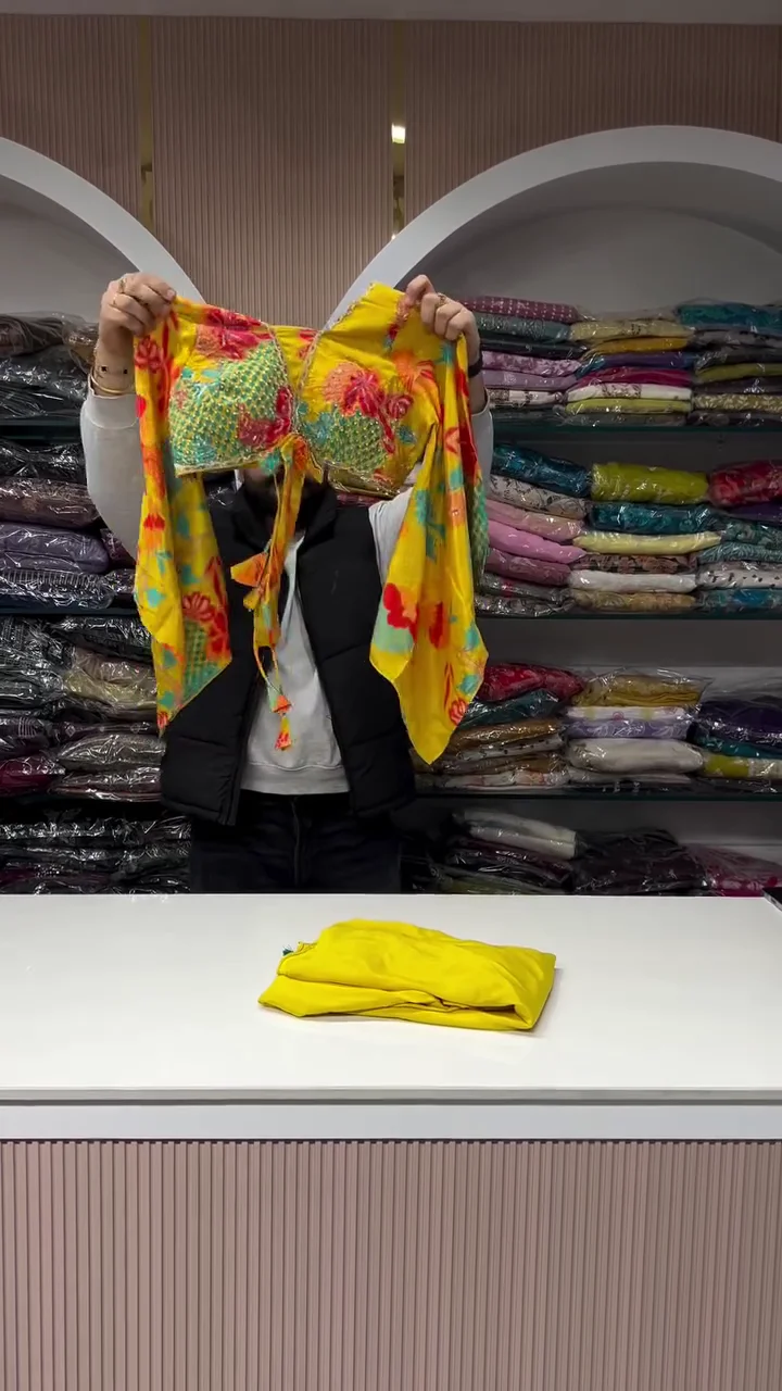 Yellow crop top lehenga dupatta - Image 4
