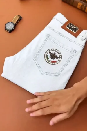 Men’s White Slim-Fit Stretch Chino Pants ✨