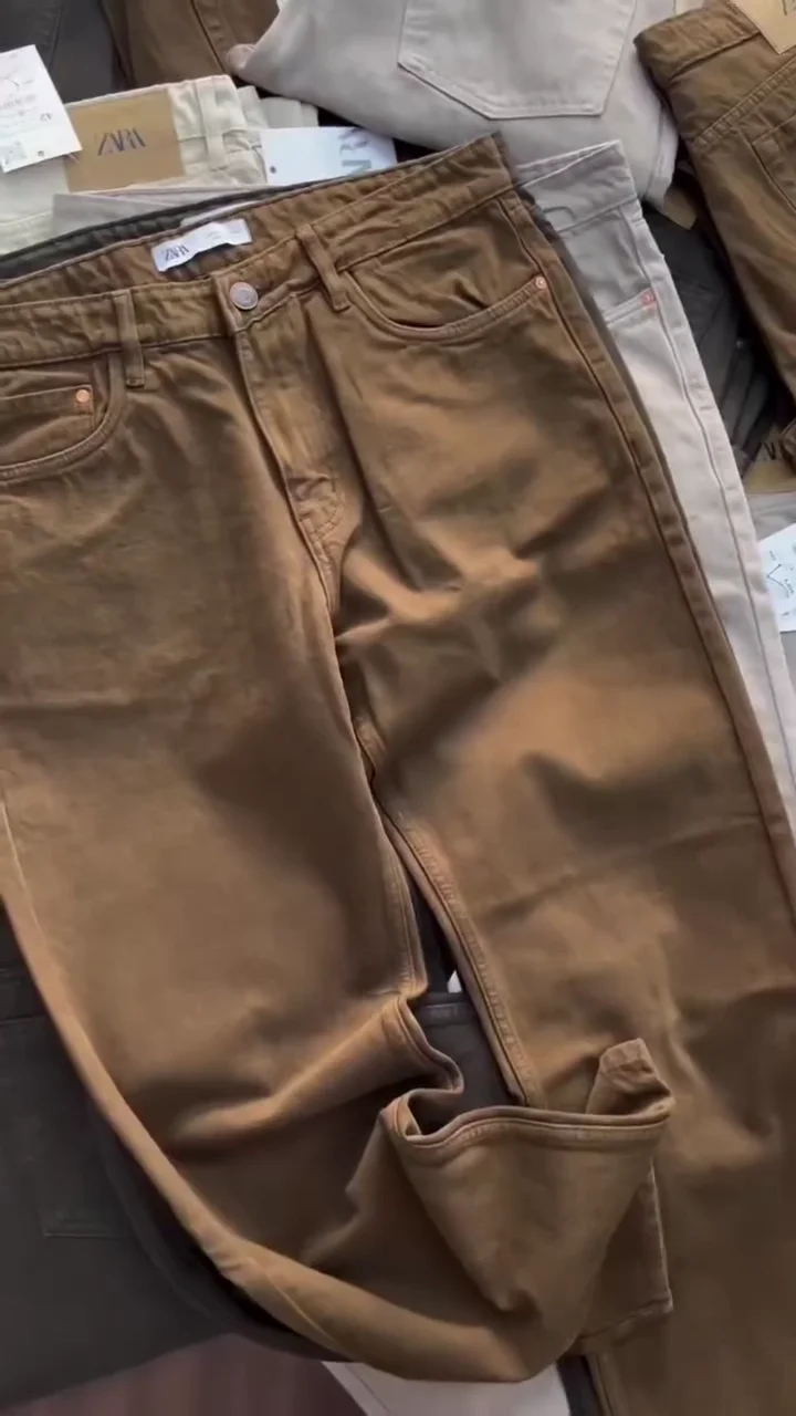 Men’s Regular-Fit Stretch Denim Pants ✨