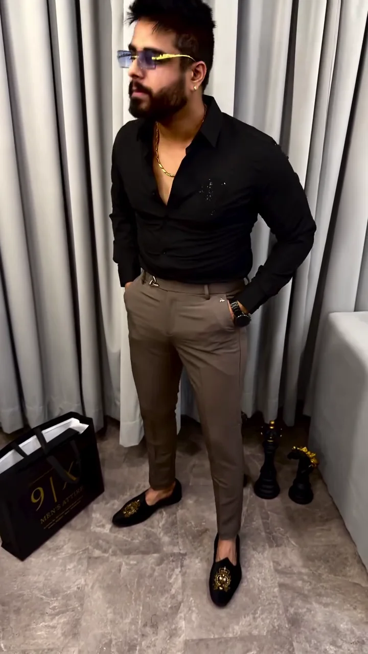 Men’s Fashion-Forward Designer Shirt ✨